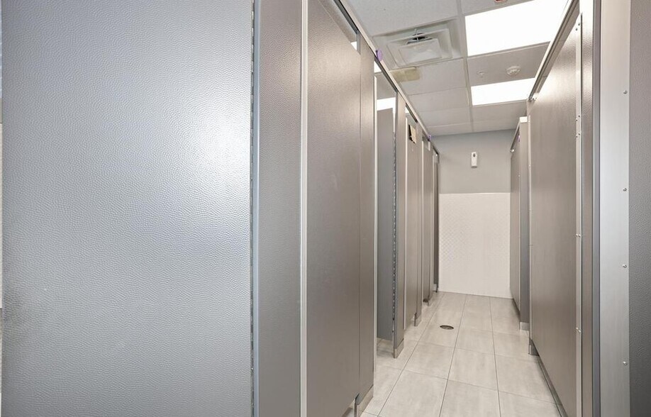 More Photos Of , Spring Valley Office For Sale