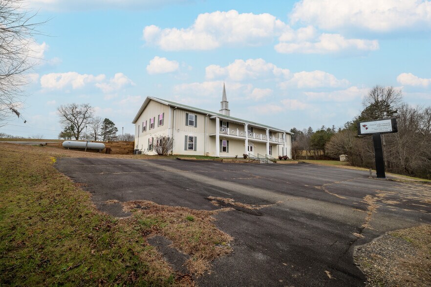 More Photos Of 60 Chat A While, Morganton Religious Facility For Sale