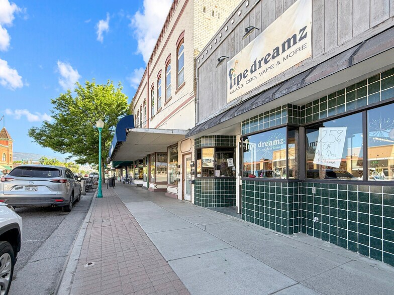 More Photos Of 342 Main St, Delta General Retail For Sale