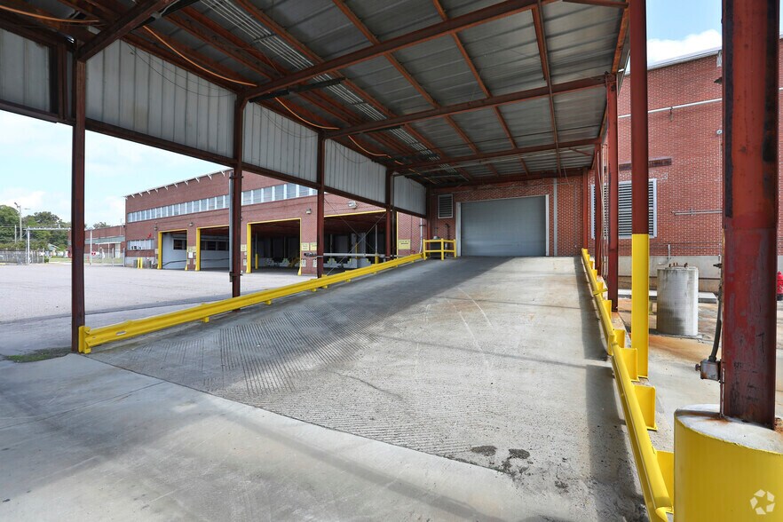 1550 Wrightsboro Rd, Augusta, GA 30904 Industrial For Lease