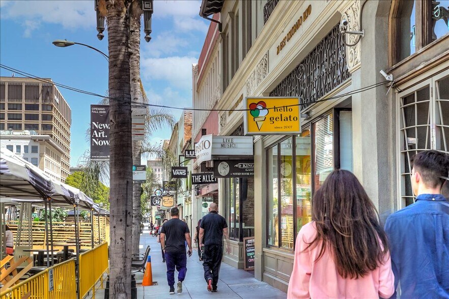 More Photos Of 20 E Colorado Blvd, Pasadena Storefront Retail Office For Lease