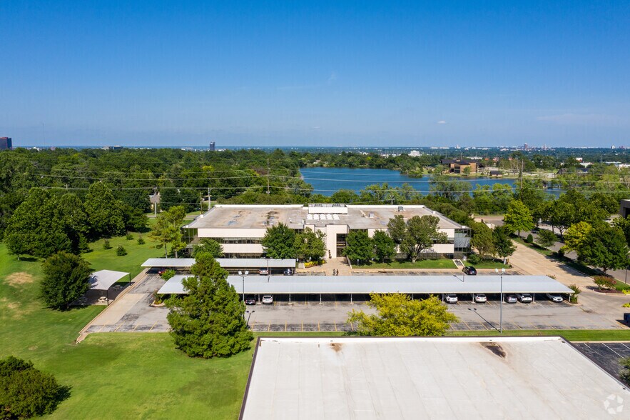 More Photos Of 4100 Perimeter Center Dr, Oklahoma City Unknown For Lease