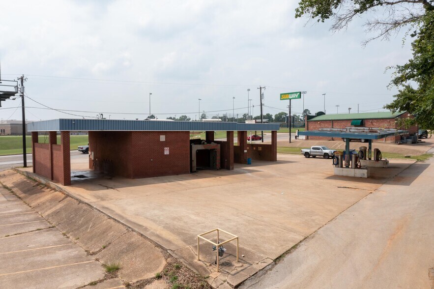 More Photos Of 980 State 155 hwy, Frankston Carwash For Sale
