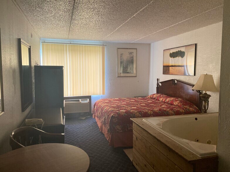 More Photos Of 4380 Pierson Rd, Flint Hotel For Sale