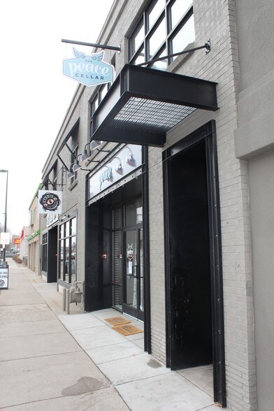 More Photos Of 3141-3149 S Broadway, Englewood Storefront Retail Office For Lease