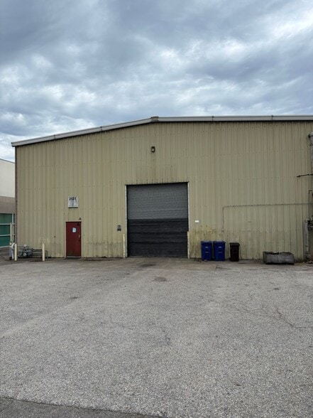 More Photos Of 2131 Delaware Ave, Santa Cruz Manufacturing For Lease