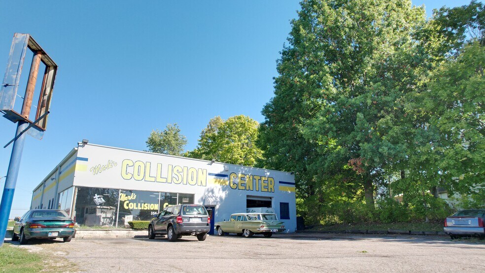 More Photos Of 7086 Southeastern Ave, Indianapolis Flex For Sale