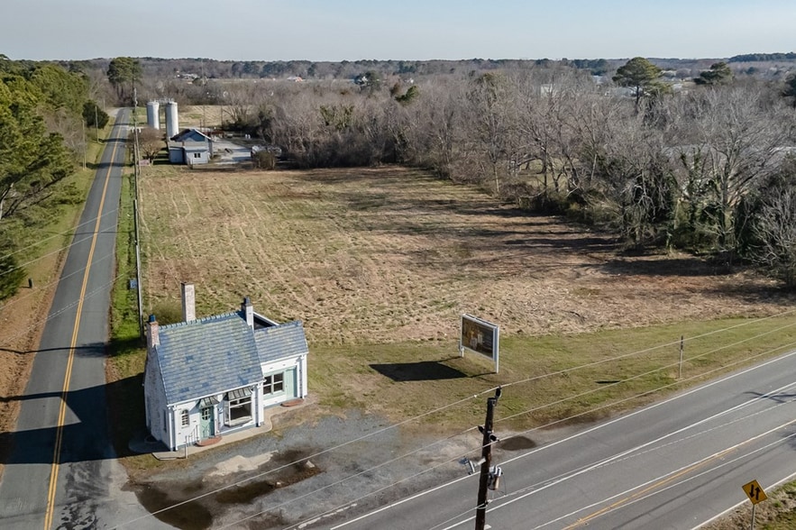 More Photos Of 3255 Stone Rd, Cape Charles Storefront Retail Office For Sale