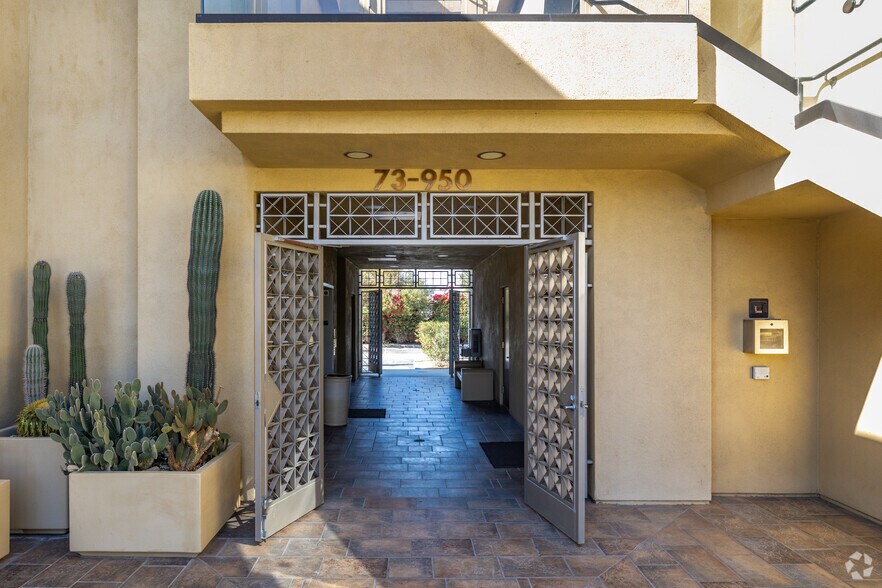 More Photos Of 73950 Alessandro Dr, Palm Desert Medical For Lease