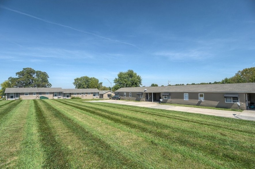 More Photos Of 1109 N Scott Ave, Belton Apartments For Sale