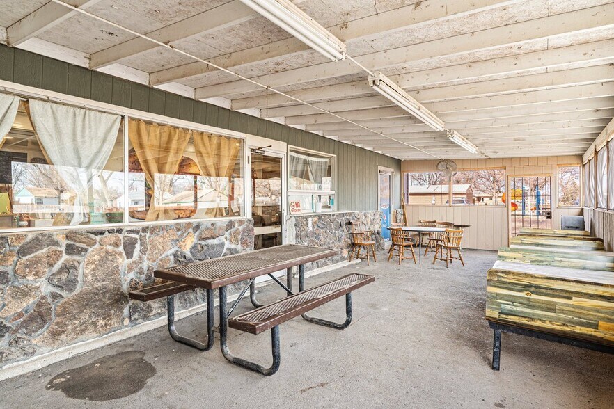More Photos Of 1542 Ambassador Thompson Blvd, Las Animas General Retail For Sale