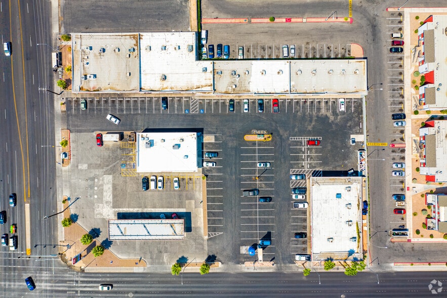 More Photos Of 5020 E Tropicana Ave, Las Vegas Storefront For Sale