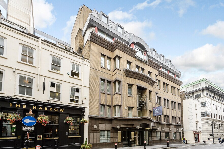 More Photos Of 21 Whitefriars St, London Office For Lease