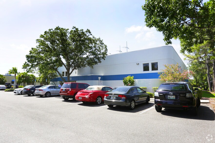 More Photos Of 2420 Enterprise Rd, Clearwater Office For Lease