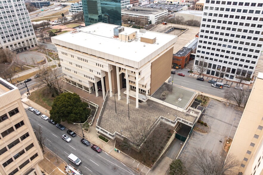 More Photos Of 200 N Main St, Winston-Salem Specialty For Sale