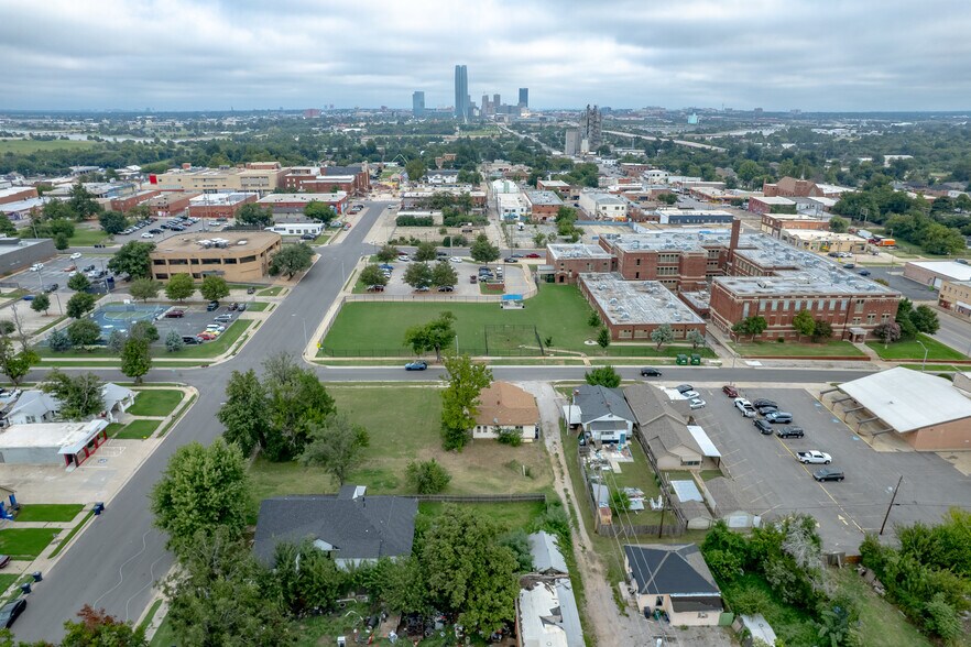More Photos Of 230 SW 27th St, Oklahoma City Office Residential For Sale