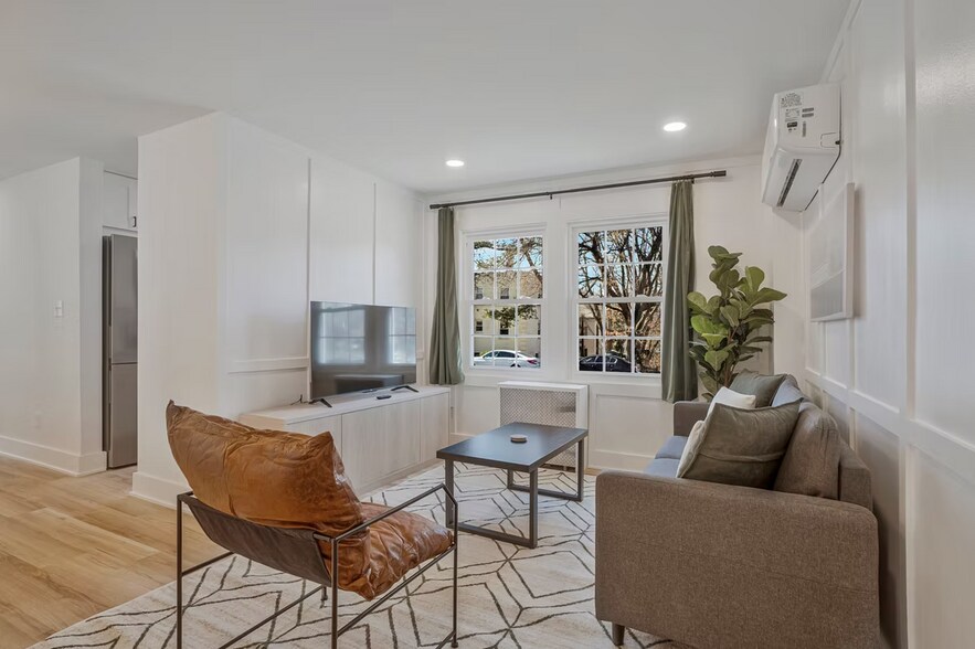 More Photos Of 1217 N Kensington St, Arlington Apartments For Sale
