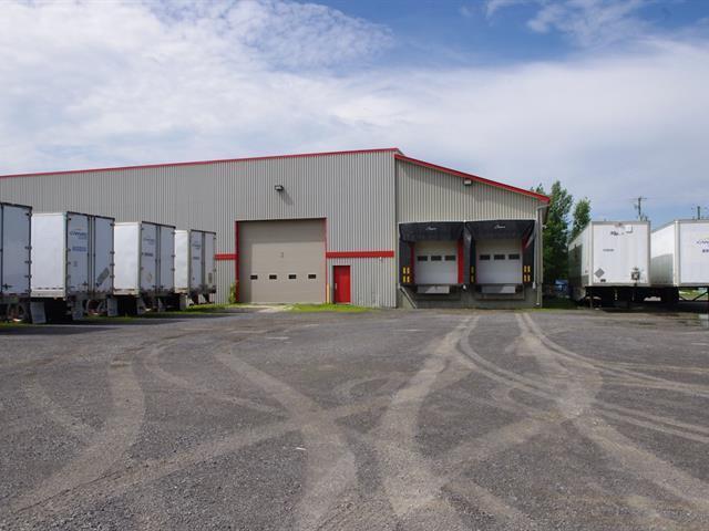 Primary Photo Of 19 Rue De La Coopérative, Rigaud Industrial For Sale
