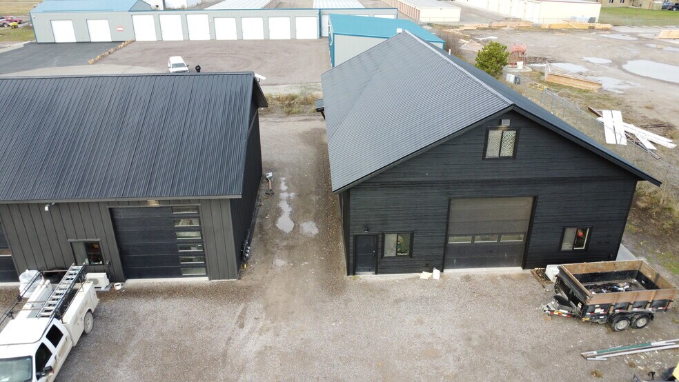 More Photos Of 77 Hunter Cir, Kalispell Industrial For Sale