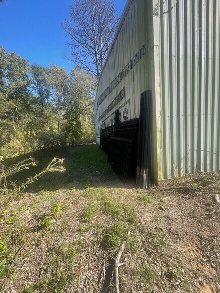 More Photos Of 379 Highway 43, Pelahatchie Research And Development For Sale