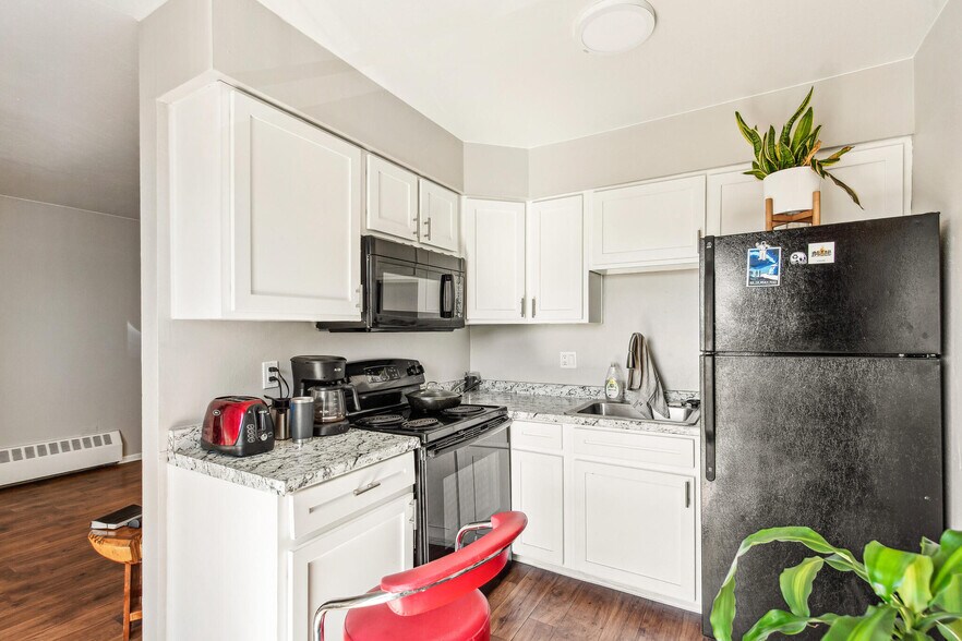 More Photos Of 1201 Clarkson St, Denver Apartments For Sale