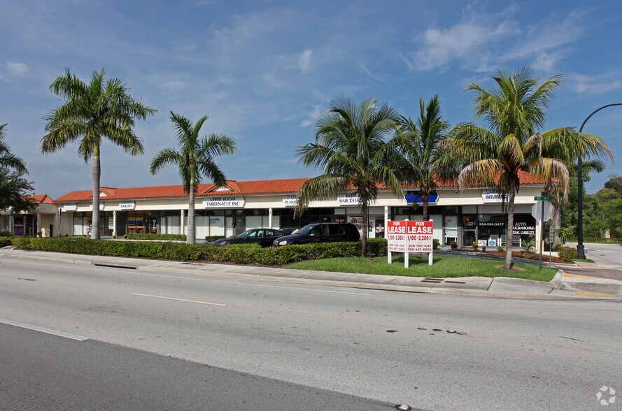 More Photos Of 301-319 S State Road 7, Plantation General Retail For Lease