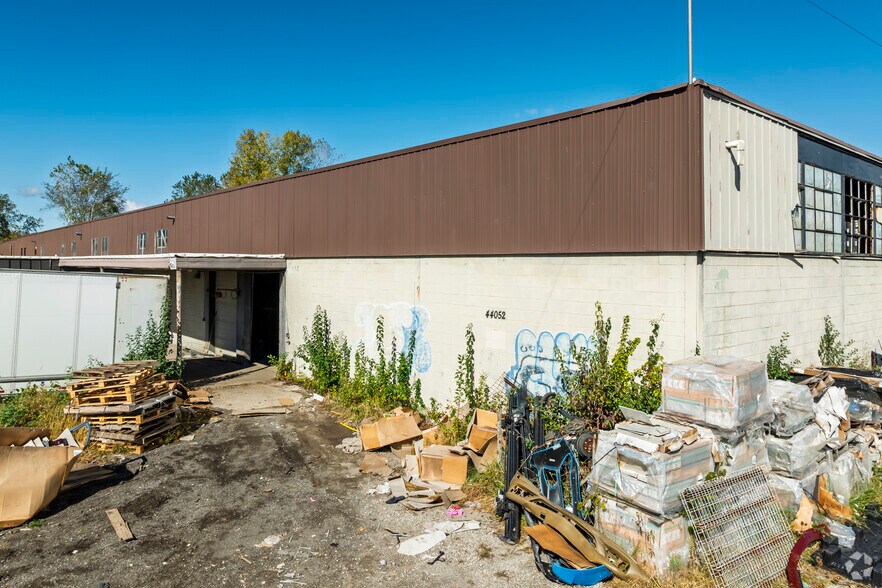 More Photos Of 44052 Yost Rd, Canton Manufacturing For Sale