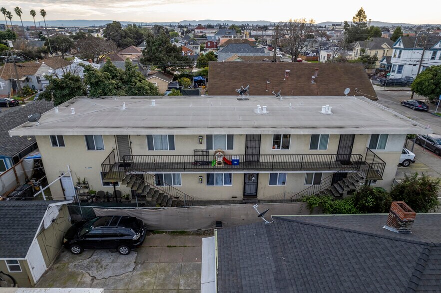More Photos Of 1806 41st Ave, Oakland Apartments For Sale