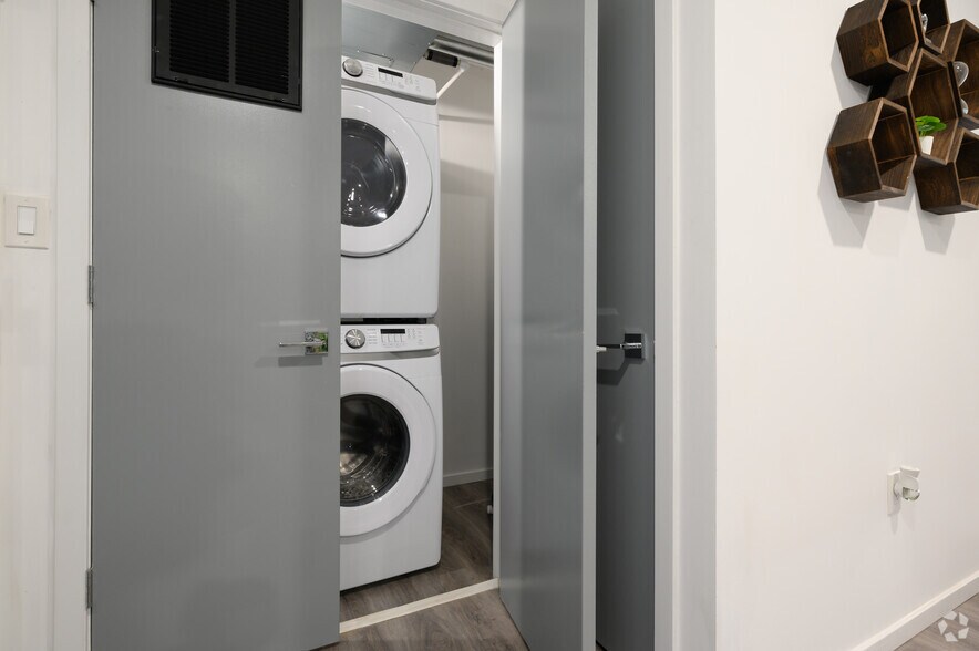 More Photos Of 4419 Ludlow St, Philadelphia Apartments For Lease
