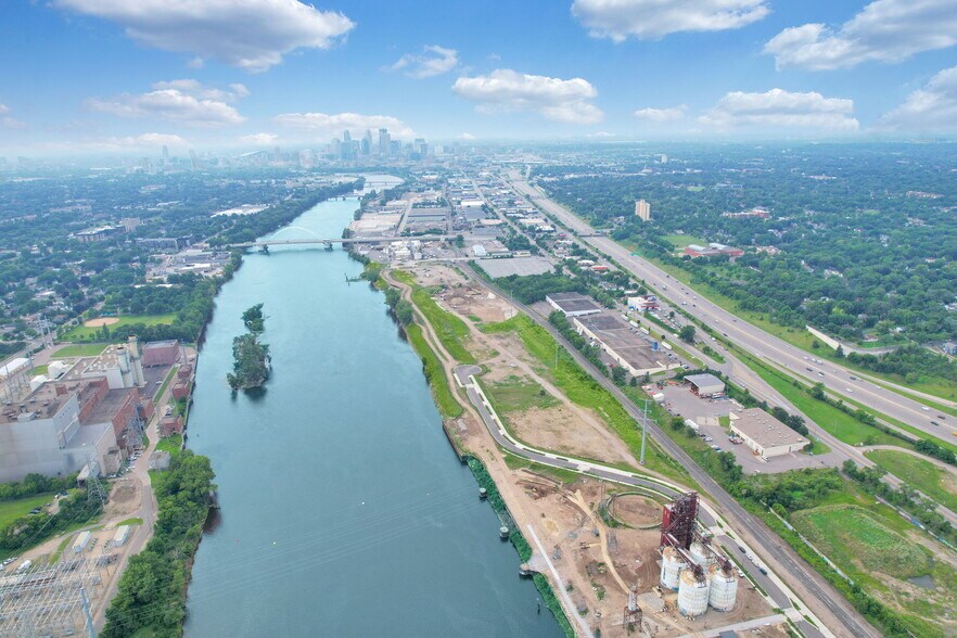 More Photos Of 51 34th Ave N, Minneapolis Flex For Lease