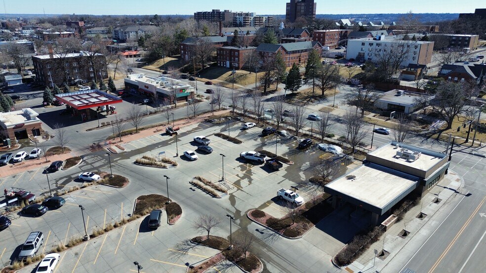 More Photos Of 3455 Ingersoll Ave, Des Moines General Retail For Lease