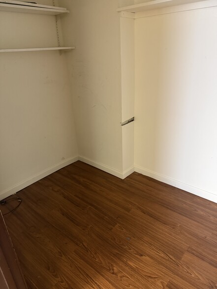More Photos Of 12140 Artesia Blvd, Artesia Office For Lease
