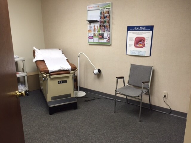 More Photos Of 2299 Brodhead Rd, Aliquippa Medical For Sale