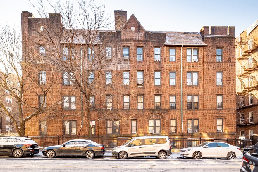 More Photos Of 3456 73rd St, Jackson Heights Apartments For Sale