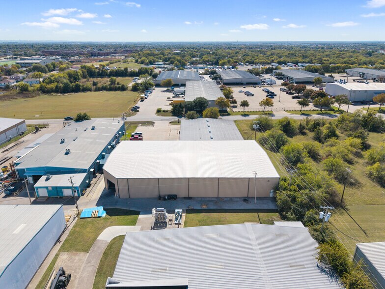 More Photos Of 1201 S Commercial Blvd, Arlington Warehouse For Sale