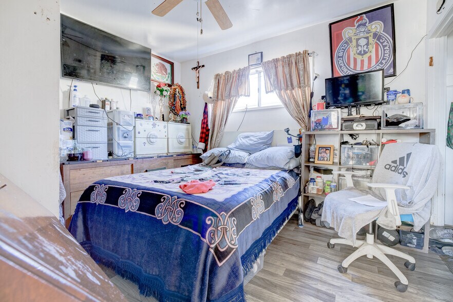 More Photos Of 4810 W 104th St, Inglewood Apartments For Sale