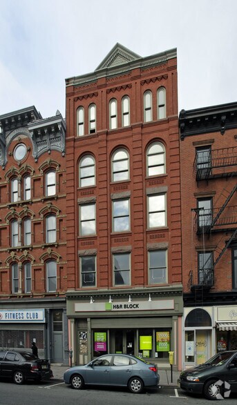 More Photos Of 134 Newark Ave, Jersey City Apartments For Lease