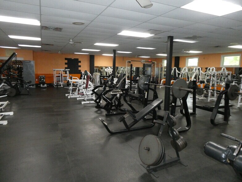 More Photos Of 350 Route 73, Berlin Health Club For Sale