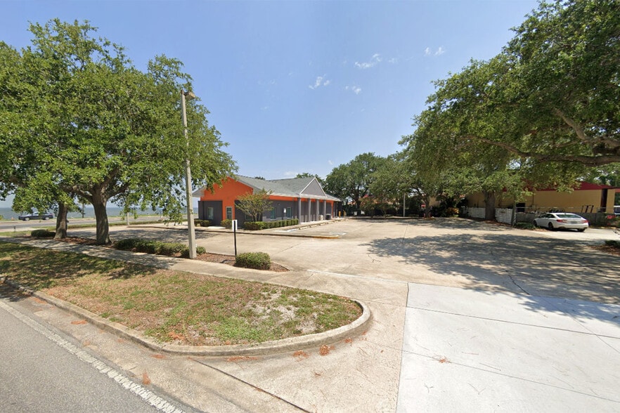 More Photos Of 4250 S Washington Ave, Titusville Medical For Sale