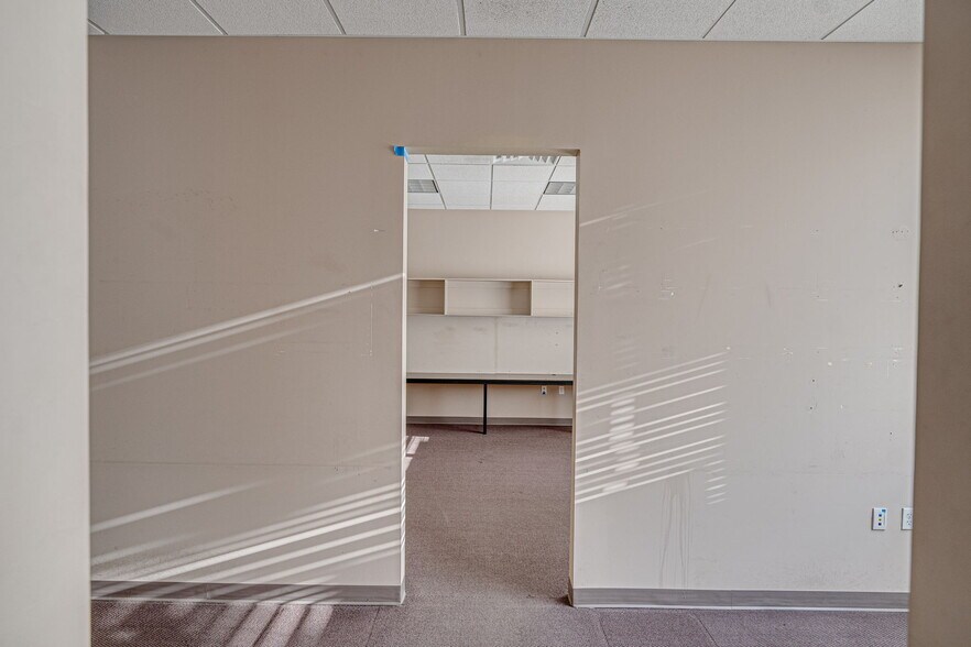 More Photos Of 1211 Bull St, Savannah Office Residential For Sale