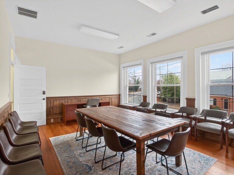 More Photos Of 102 E Main St, Orange Bank For Lease