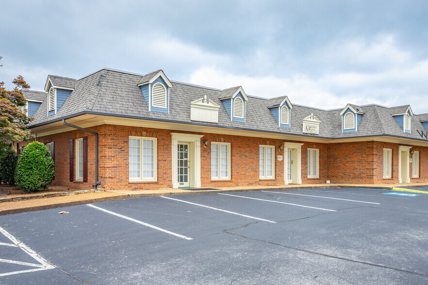 More Photos Of 5811 Lee Hwy, Chattanooga Medical For Lease