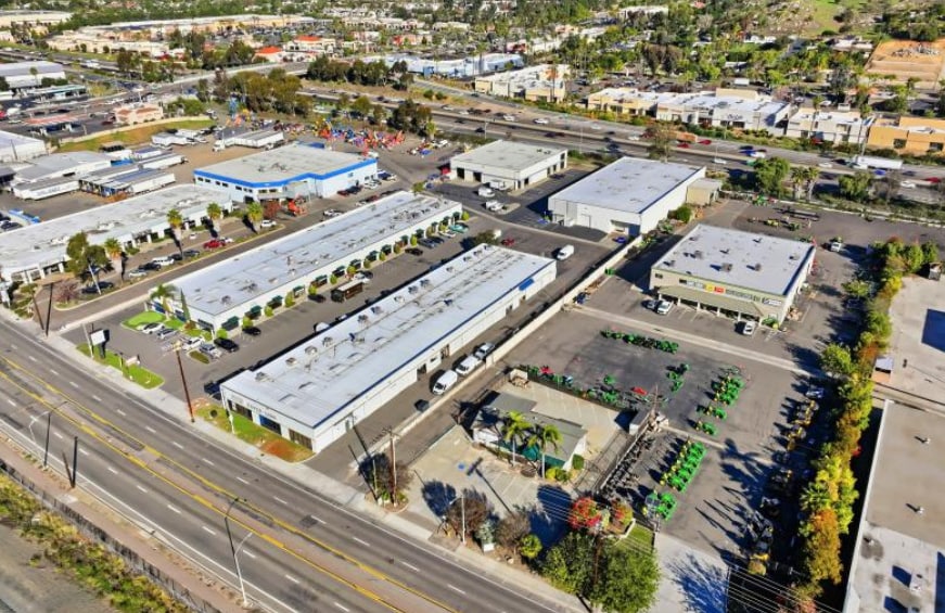 More Photos Of 1844 Mission Rd, Escondido Showroom For Sale