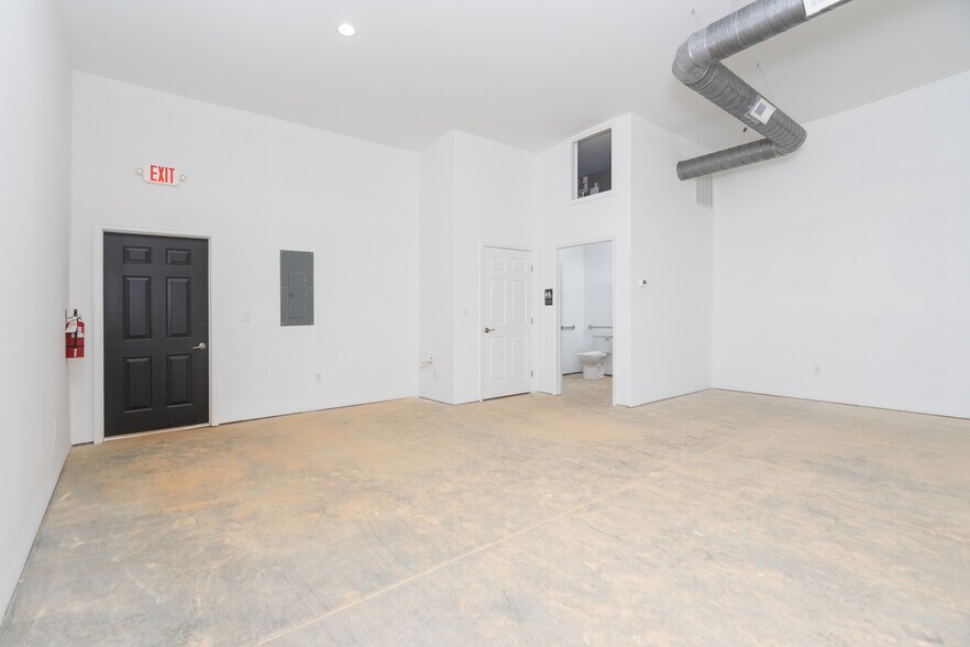 More Photos Of 260 Sheppard Ct, Waynesboro Research And Development For Lease