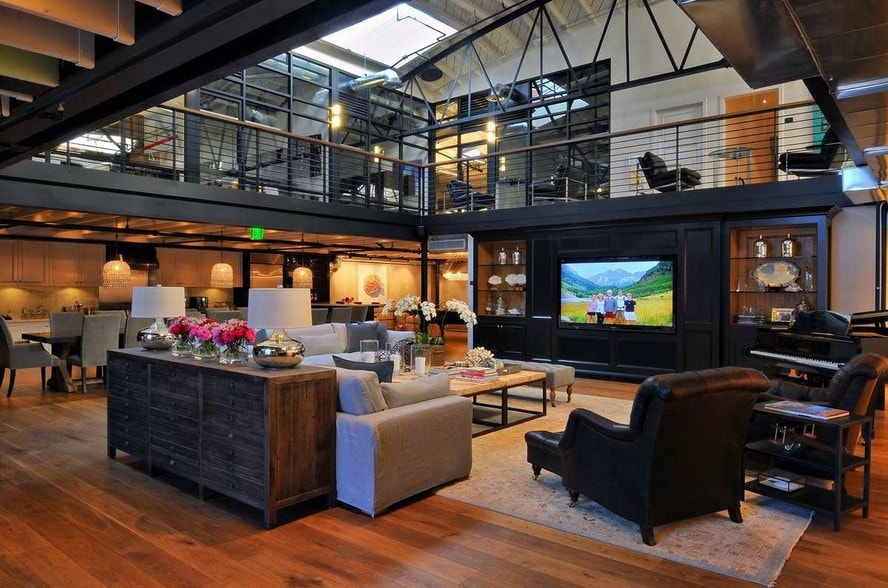 More Photos Of 1414 Cornwall Ave, Bellingham Loft Creative Space For Lease