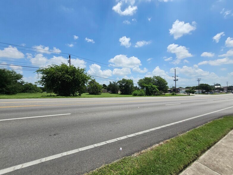 More Photos Of 100 Rex Kerwin Ct, Pflugerville Land For Sale