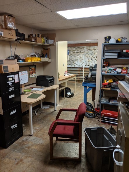 More Photos Of 2908 N Interstate 35, Austin Storefront Retail Office For Lease