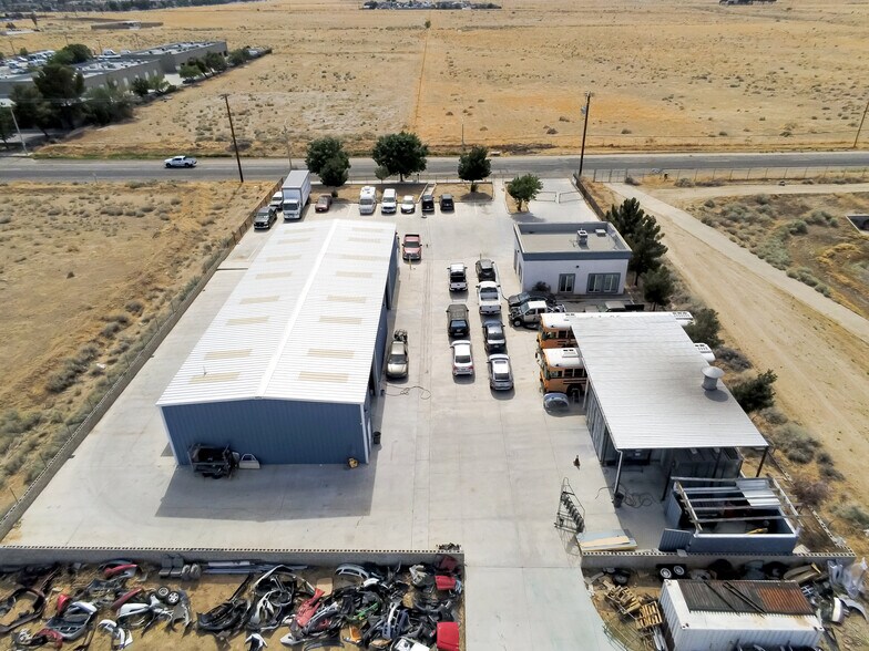 More Photos Of 39006 20th St E, Palmdale Auto Repair For Lease