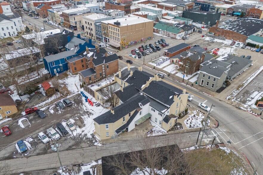 More Photos Of 217-221 S Main St, Cynthiana Apartments For Sale
