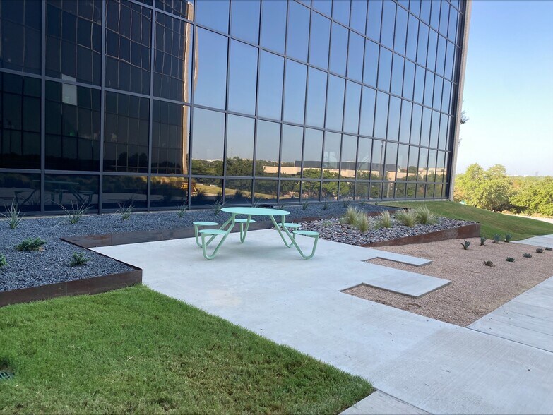 More Photos Of 8407 Wall St, Austin Office For Lease